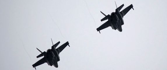 Američki borbeni avioni, ilustracija