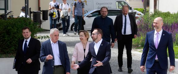 Damir Bakić, Danijela Dolenec, Tomislav Tomašević, Joško Klisović