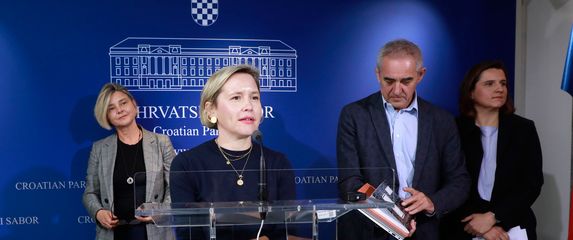 Konferencija za medije stranke Možemo