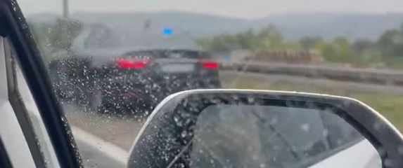 Policija na autocesti