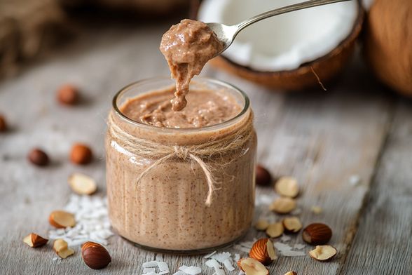 Namaz od kokosa, lješnjaka i bijele čokolade