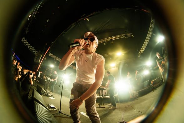 Pips, Chips & Videoclips