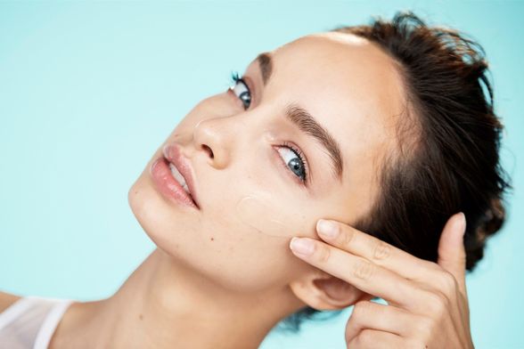 L\'Oreal Paris Hydra Genius brzo se upija i ne ostavlja masni trag