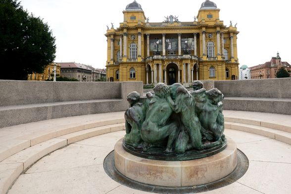 Zdenac života u Zagrebu