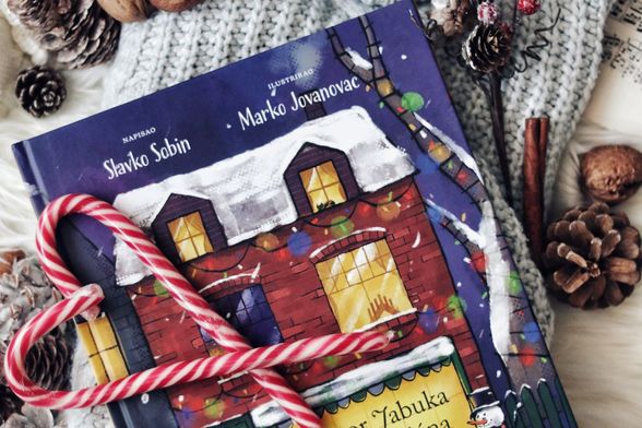 Slavko Sobin: Doktor Jabuka i tajna božićna poruka