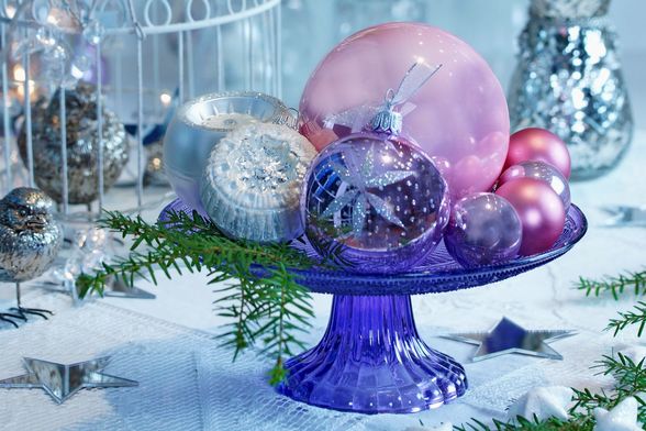 Stalak za kolače u blagdanskom uređenju doma - 6