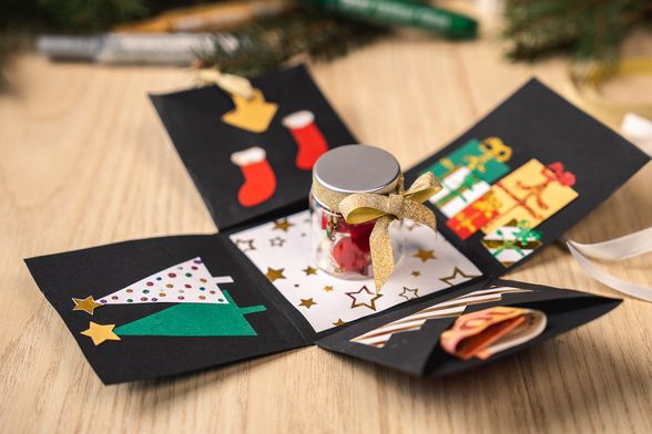 Izradite sami božićnu kutijicu iznenađenja kao poklon - 20