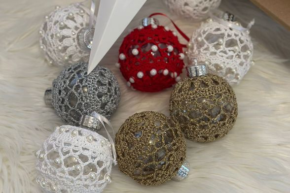 Ines Križanić iz Splita izrađuje heklane kuglice za bor - 13