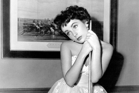 Kultna haljina Elizabeth Taylor iz filma 'Mjesto pod suncem' - 6