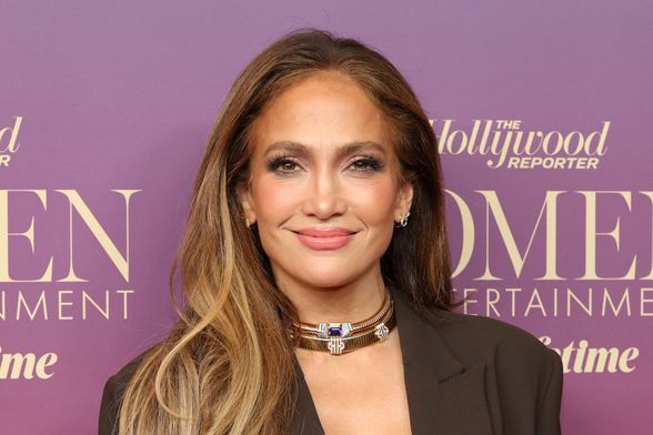 Jennifer Lopez na gala večeri Women in Entertainment u Los Angelesu - 6