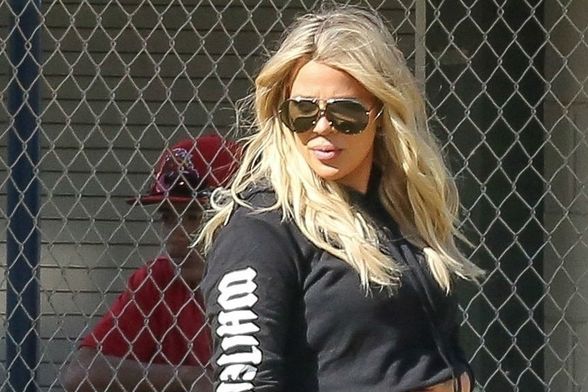 Khloe Kardashian - 1