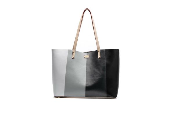 Frances Valentine, 2056 kuna