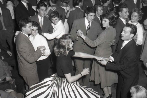 Izložba Moda i odijevanje u Zagrebu 1960-ih godina - 1