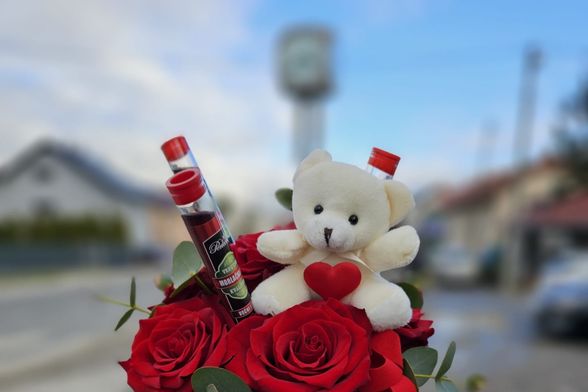 Buketi s medvjedićima