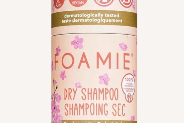 Foeamie, Berry Brunette Dry Shampoo, 4,70 eura