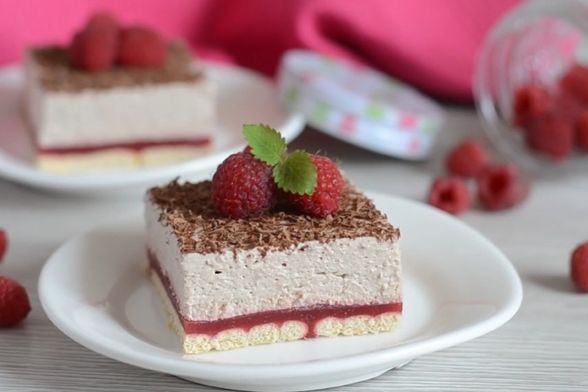 Voćni kolač s mascarpone sirom