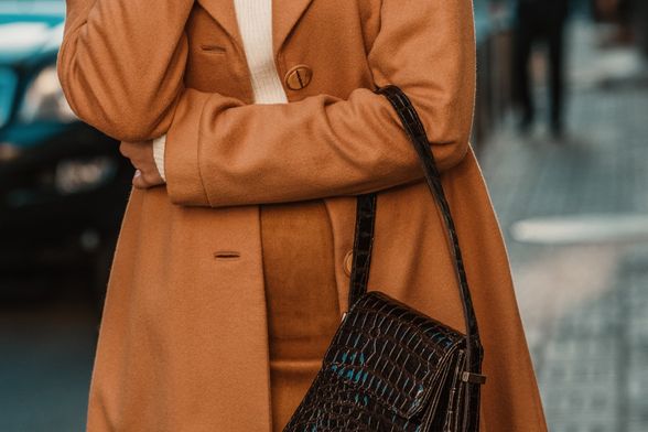 Pletene suknje ravnog kroja sjajan su izbor za posao