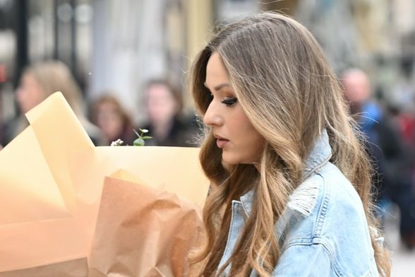 Ulična moda Zagreb štikle u boji kože 2026. - 1