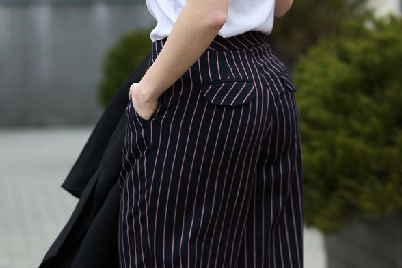 Prugaste hlače su šik dodatak garderobi