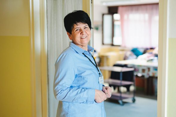 Terezija Jukić radi kao recepcionar na porti u Domu umirovljenika Sveta Ana u Zagrebu - 7