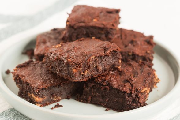 Čokoladni brownie s batatom