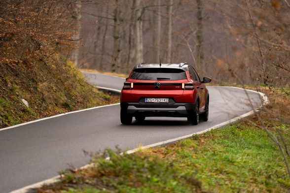 Destinacije za vikend putovanja s prijateljicama koje će vas nadahnuti za novi početak