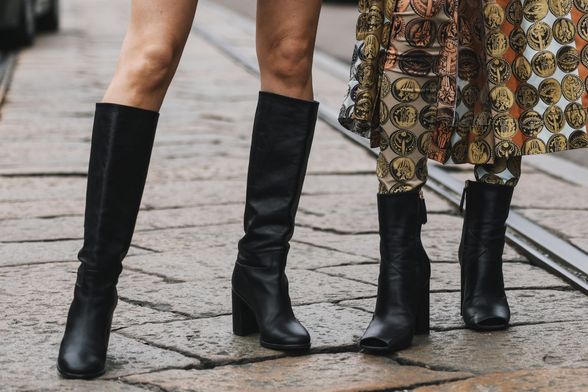 Visoke čizme popularan su izbor zimi, ali i u ostatku godine