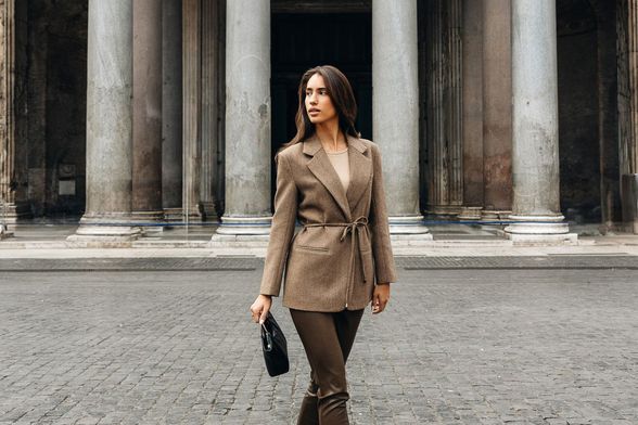 Najpoželjniji komad sezone: Znamo gdje pronaći sako koji obožavaju influencerice