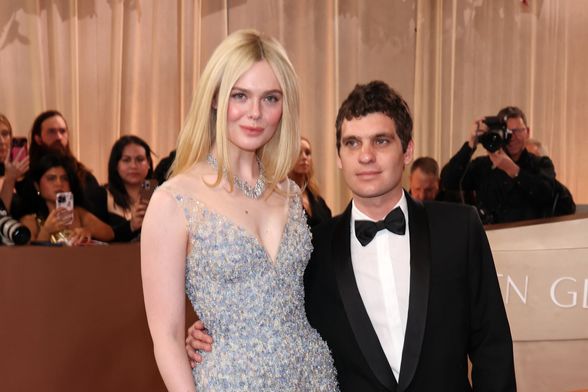 Elle Fanning s dečkom Gusom Wennerom na dodjeli Zlatnih globusa - 3