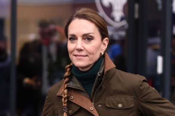 Catherine Middleton u skinny trapericama i gojzericama - 5