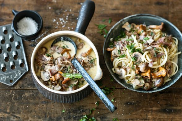 Tjestenina s umakom od gljiva