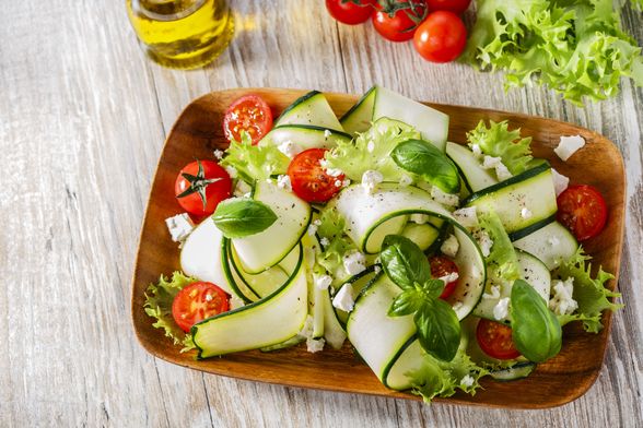 Lagana salata savršen je obrok ljeti