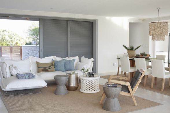 Predivna kuća s bazenom kojoj je nemoguće naći manu - 10