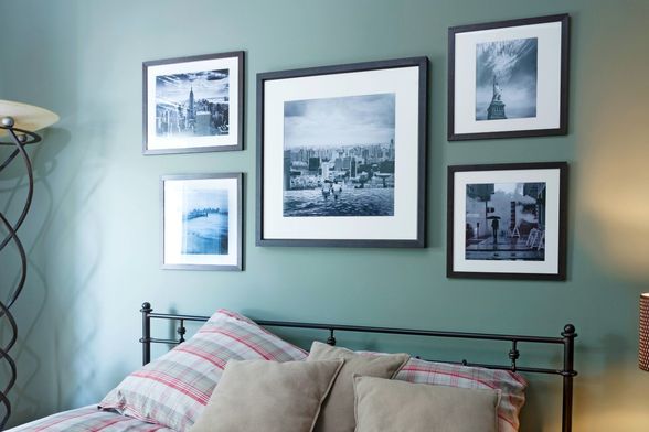 Napravite malu zidnu galeriju s najdražim fotografijama s putovanja