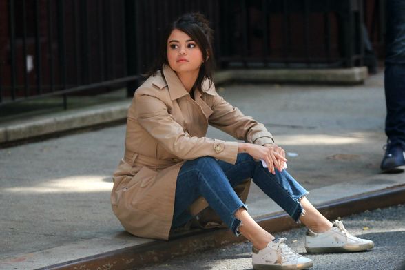 Selena Gomez u Golden Goose tenisicama