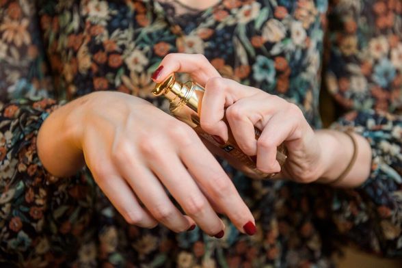 Luxea suho ulje sa zlatnim česticama