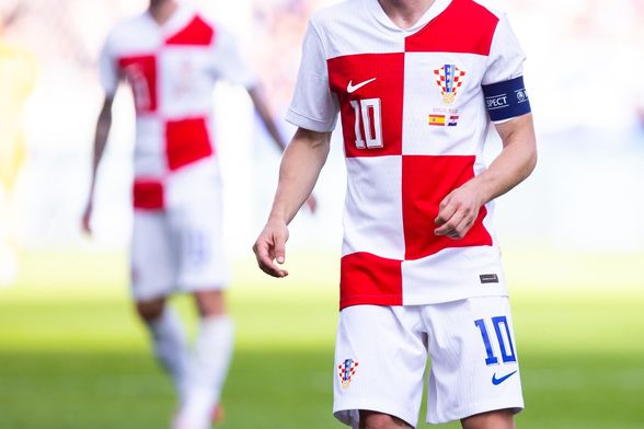 Dres Hrvatske nogometne reprezentacije 2024.