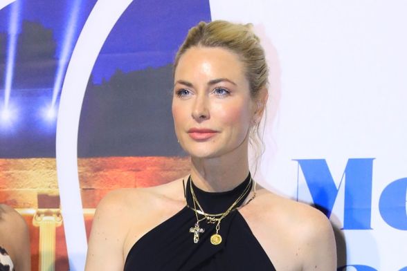 Iris Livaja u trapericama Elisabette Franchi na Melodijama Jadrana - 2