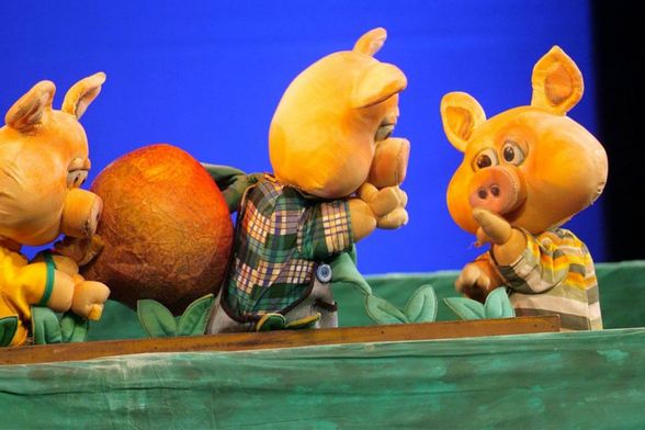 Lutkarska predstava Tri praščića