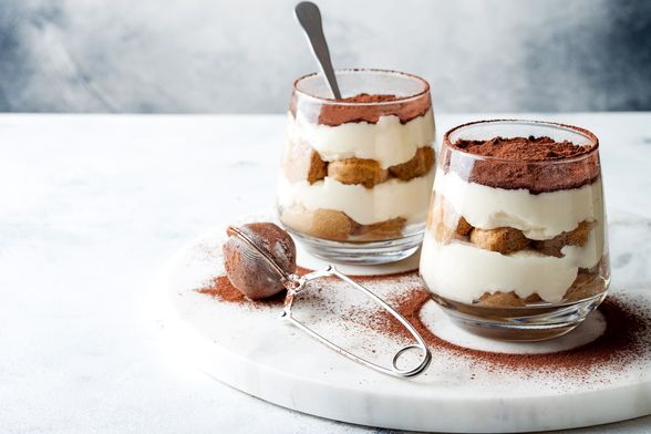 Tiramisu cheesecake u čaši