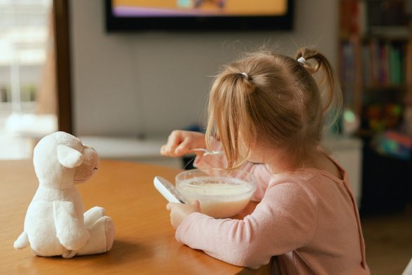 Djeci ekrani ne trebaju, ali ih privlače