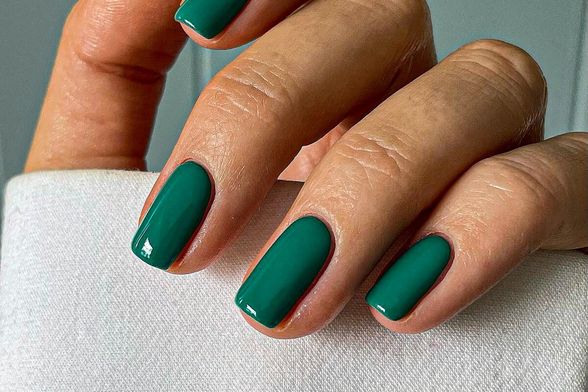 Zelene manikure izgledaju divno