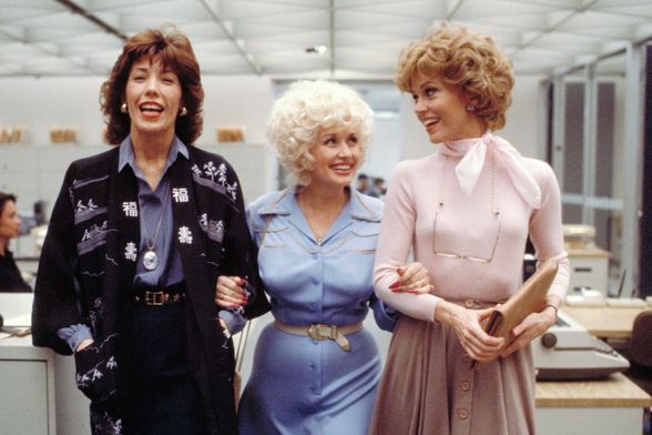 Lily Tomlin, Dolly Parton i Jane Fonda u filmu Od 9 do 5 iz 1980.
