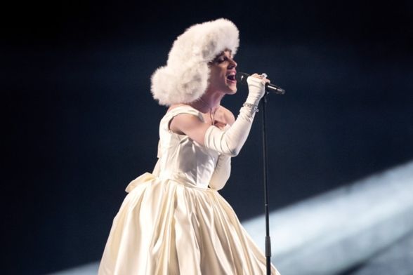 Nemo u finalu Eurosonga 2025. - 5