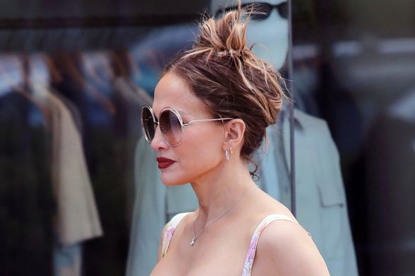 Jennifer Lopez