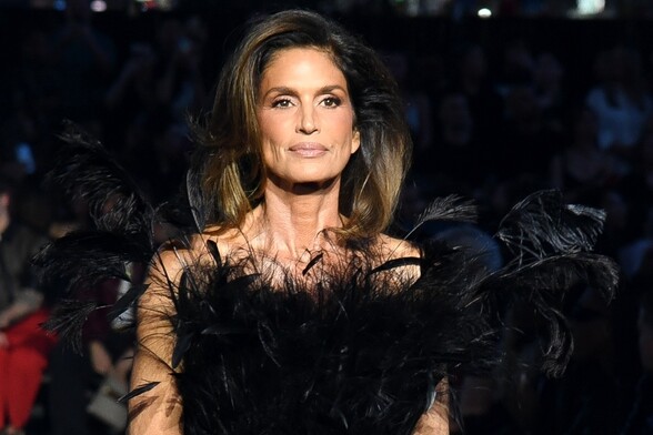Cindy Crawford na Gucci reviji