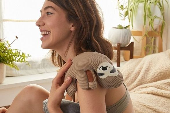 Punjen lavandom i heljdom, ljenivac će vas opustiti i ugrijati