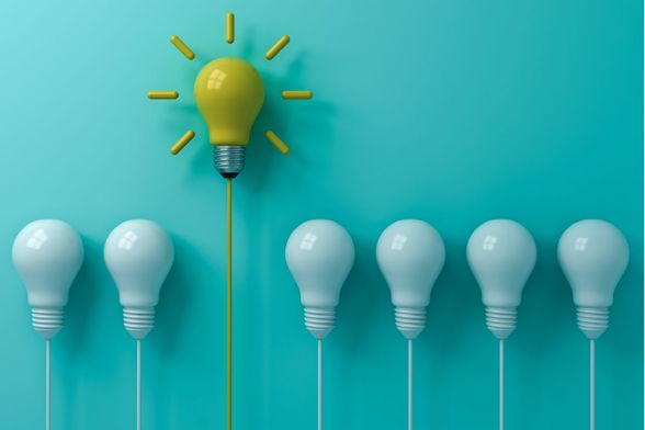Žarulja kao simbol pameti i inteligencije