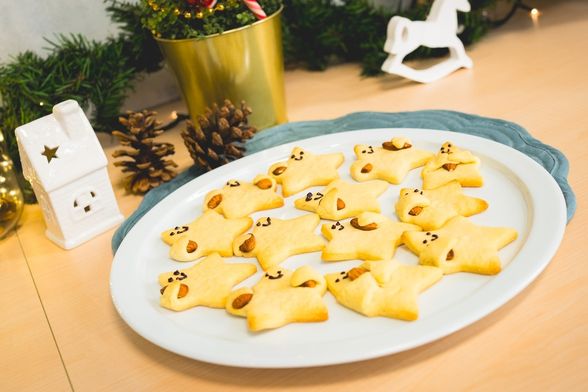 Zvjezdice s bademima