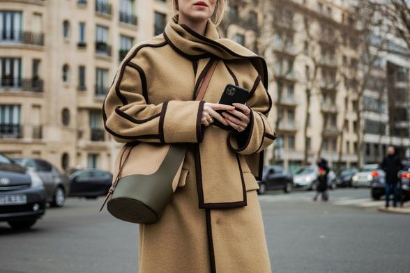 Kaput s pripadajućim šalom